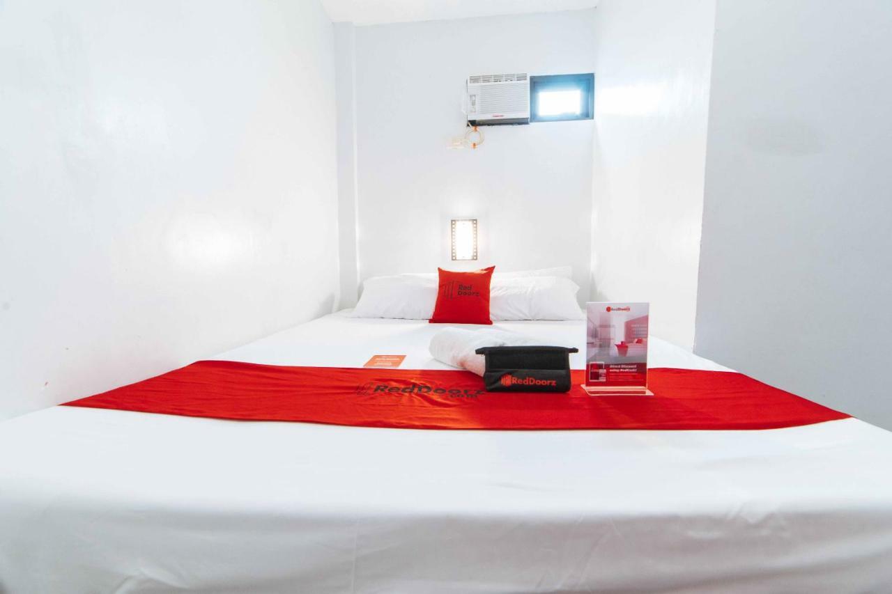 Reddoorz At San Antonio Binan Laguna ภายนอก รูปภาพ